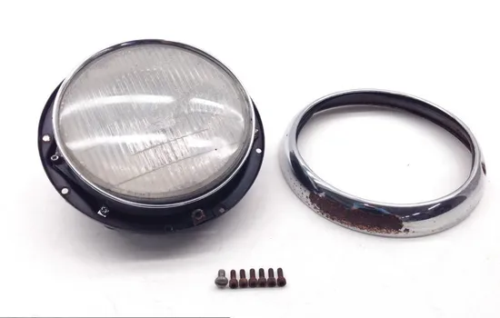 Headlight Front Headlamp 1997 Harley-Davidson Softail Custom FXSTC 1676 x