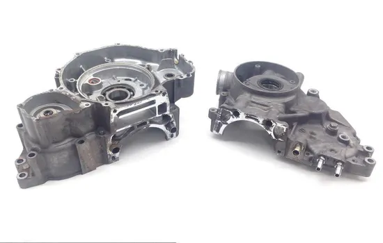 Engine Left Right Center Cases Case 2000 Polaris Magnum 500 4X4 1717