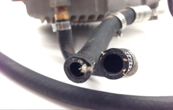 Engine Oil Tank W Lines 2000 Polaris Magnum 500 4X4 1717