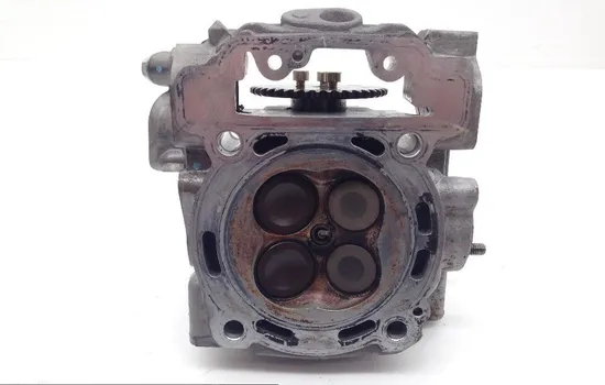 Commander 800 Engine Cylinder Head Complete W Cams FRONT From Can Am 2011