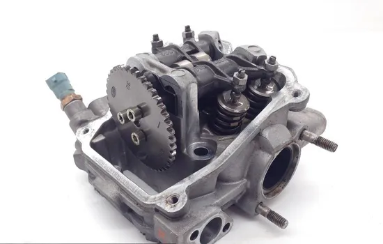 Commander 800 Engine Cylinder Head Complete W Cams REAR From Can Am 2011