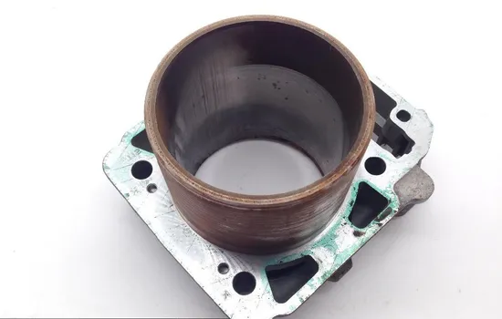 Commander 800 Engine Cylinder Jug Front From Can Am 2011 x