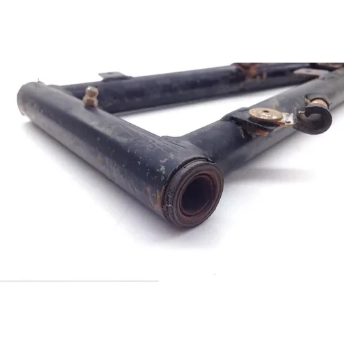 Commander 800 Front Right Upper A Arm From Can Am 2011 5