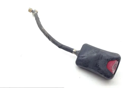 Commander 800 Seat Belt Latch B From Can Am 2011