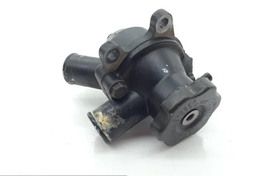 Thermostat Housing 2000 Kawasaki Vulcan 800 VN800A 1719