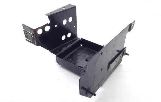 Battery Tray 1999 Harley-Davidson Road King FLHR 1735 x