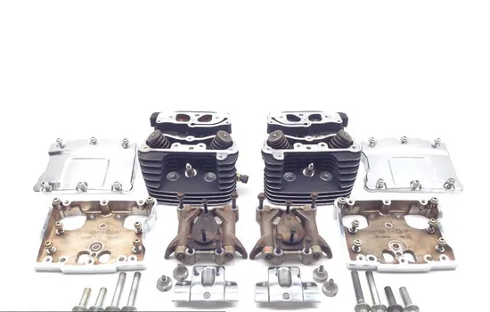 Front Rear Cylinder Head Set 02 Harley Electra Ultra Classic EFI FLHTCUI 1707 x