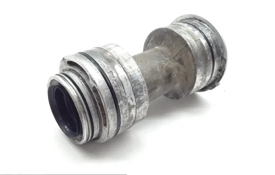 Rear Wheel Axle Bearing Carrier 2006 Yamaha YFZ450 1772A PARTS