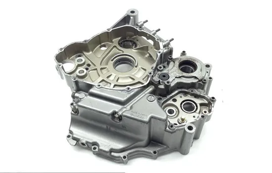 Engine Left Right Center Cases 2003 Suzuki Vstrom 1000 DL1000 1761