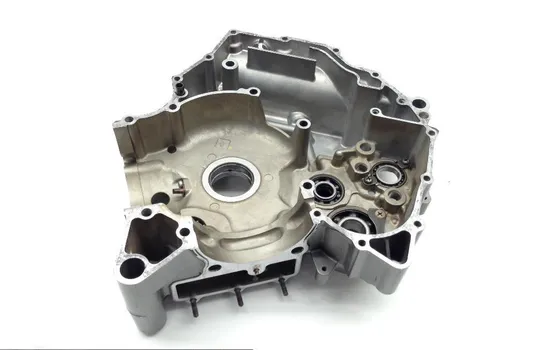 Engine Left Right Center Cases 2003 Suzuki Vstrom 1000 DL1000 1761
