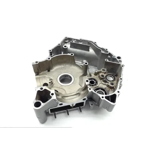 Engine Left Right Center Cases 2003 Suzuki Vstrom 1000 DL1000 1761 12