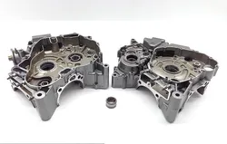 Engine Left Right Center Cases 2003 Suzuki Vstrom 1000 DL1000 1761