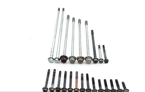 Engine Cylinder Head Complete W Cams Rear 1998 Suzuki Intruder 1500 VL1500 1760