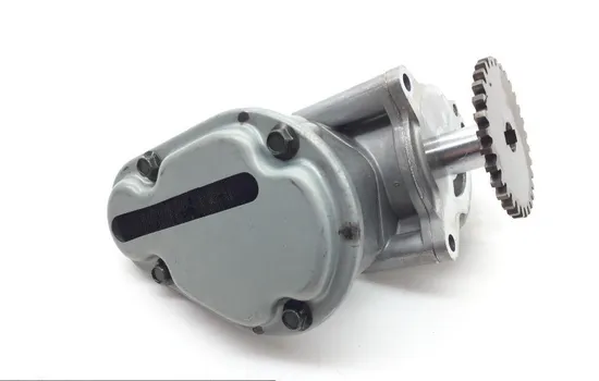 Engine Oil Pump Assembly 1998 Suzuki Intruder 1500 VL1500 1760