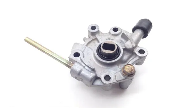 GL1500 Engine Oil Pump Assembly From 1995 Honda Goldwing 1500