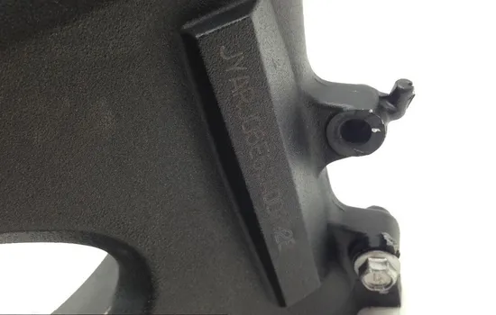 Main Frame Chassis 2003 Yamaha YZF R6 1800A