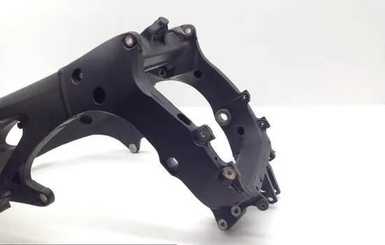 Main Frame Chassis 2003 Yamaha YZF R6 1800A