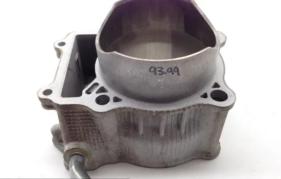 Engine Cylinder Jug 2004 Suzuki Quadsport Z400 LTZ400 2x4 1822 Parts