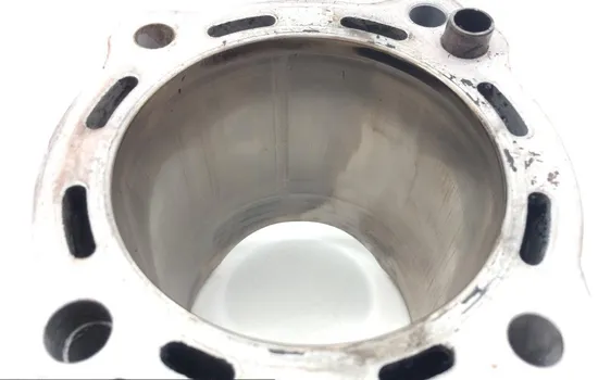 Engine Cylinder Jug 2004 Suzuki Quadsport Z400 LTZ400 2x4 1817 Parts