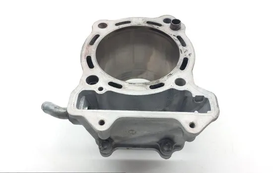 Engine Cylinder Jug 2004 Suzuki Quadsport Z400 LTZ400 2x4 1817 Parts