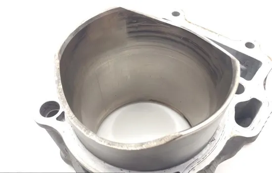 Engine Cylinder Jug 2004 Suzuki Quadsport Z400 LTZ400 2x4 1817 Parts