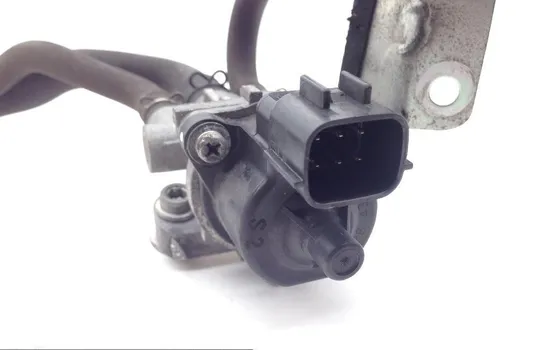 Air Valve Solenoid 2007 Suzuki SV650 1832