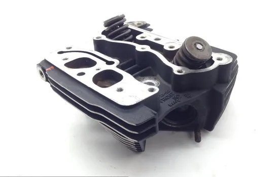 Front Rear Cylinder Head Set 2000 Harley Road King Classic EFI FLHRCI 1837 x