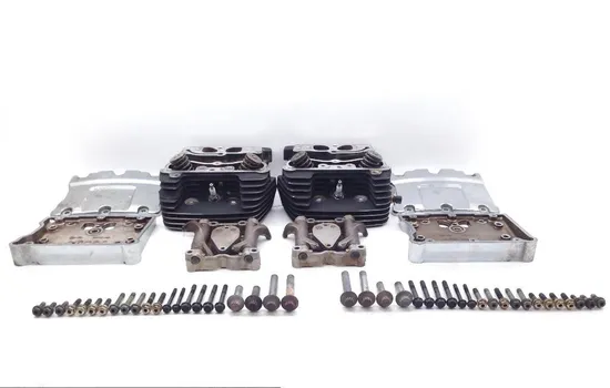 Front Rear Cylinder Head Set 2000 Harley Road King Classic EFI FLHRCI 1837 x