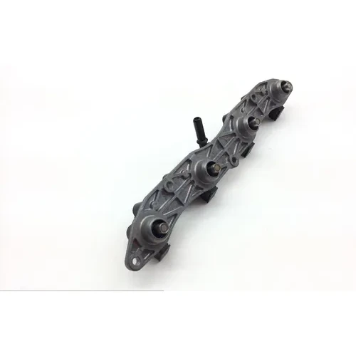 Engine Fuel Priming Rail 2009 Kawasaki Ninja ZX6R ZX600R 1835 7