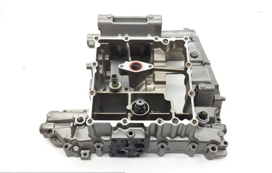 Upper Lower Center Cases Case 1998 Suzuki GSXR750 1815