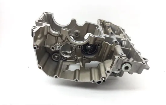 Upper Lower Center Cases Case 1998 Suzuki GSXR750 1815