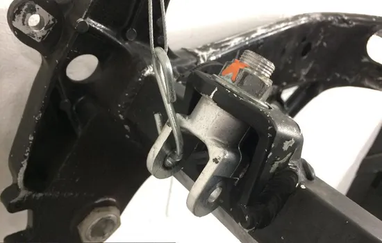 Main Frame Chassis 1998 Suzuki GSXR750 1815 x