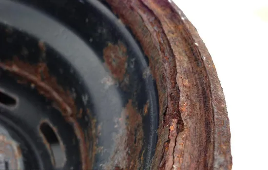 12  Rear Wheel A 2012 Yamaha Rhino 700 YXR700F 4x4 FI 1825A