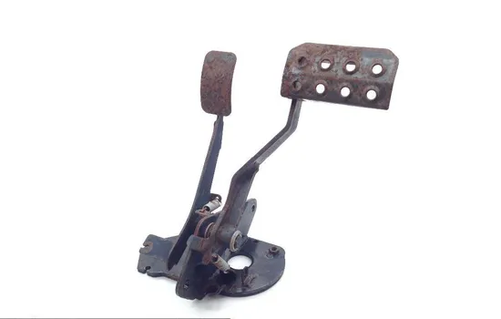 Throttle Brake Pedal Assembly 2013 Yamaha Rhino 700 YXR700F 4x4 FI 1827A