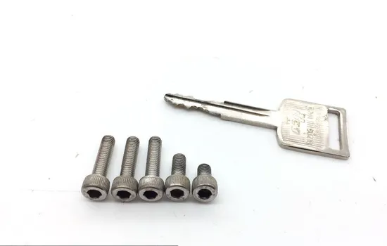 Lockset Ignition Trunk Tank Gas Cap Key 2009 Suzuki GSXR1000 1855