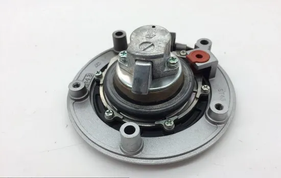 Lockset Ignition Trunk Tank Gas Cap Key 2009 Suzuki GSXR1000 1855