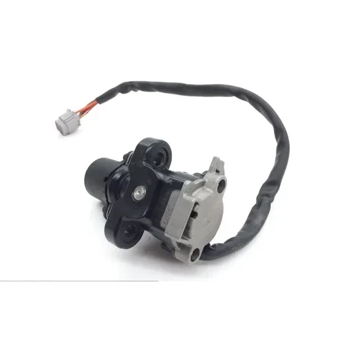 Lockset Ignition Trunk Tank Gas Cap Key 2009 Suzuki GSXR1000 1855 9