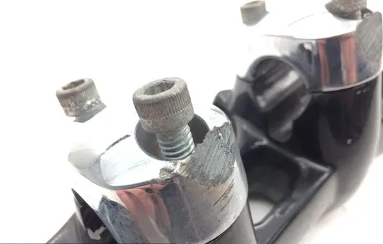 Upper Triple Tree Top Fork Clamp 08 Harley-Davidson Dyna Street Bob FXDB 1859 x