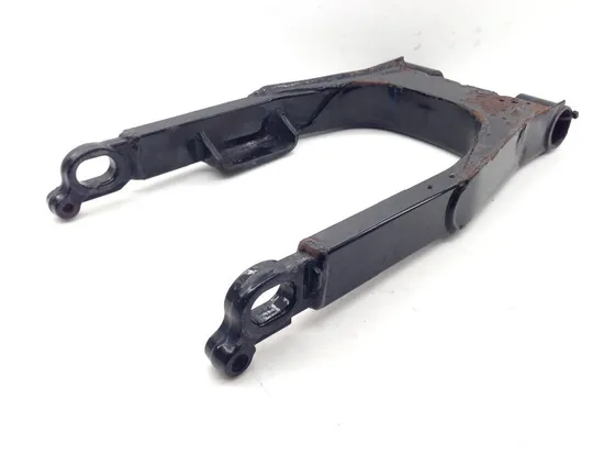 Swing Arm Swingarm 2005 Harley-Davidson Road King Classic EFI FLHRCI 1867 x