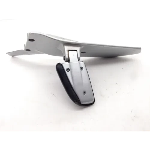 Right Rear Back Passenger Peg Bracket Side 1999 BMW K1200LT 1849 8