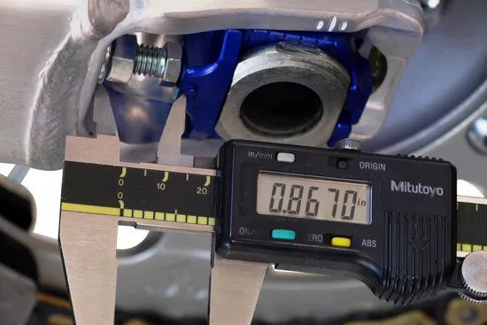 Works Blue Aluminum Elite Axle Block Pair