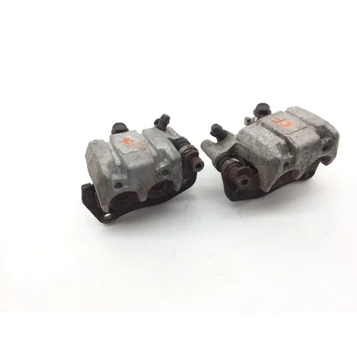 Left Right Front Brake Caliper Set 2012 Yamaha Rhino 700 YXR700F 4x4 1830A PARTS 3