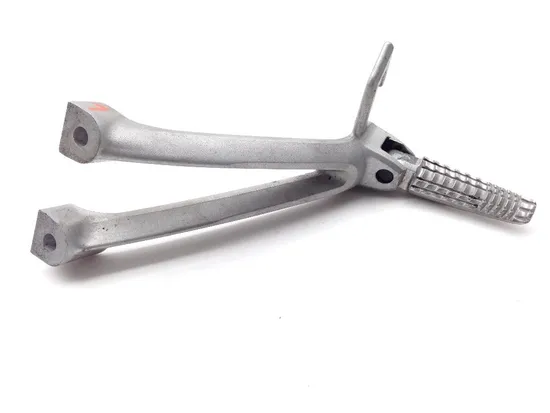 Left Rear Back Passenger Peg Bracket Side 2008 Suzuki GSXR600 1880 x