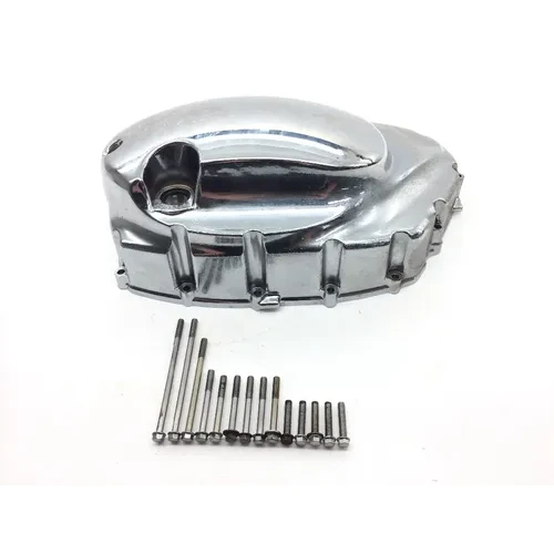 Engine Clutch Cover 2005 Suzuki Boulevard C50T 1882 x 3