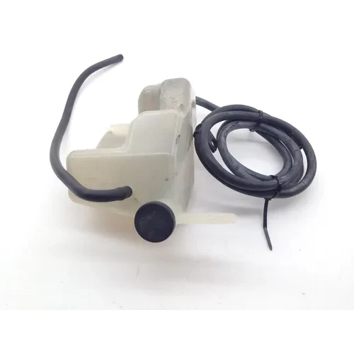 Engine Radiator Overflow Tank 2005 Suzuki Boulevard C50T 1882 5