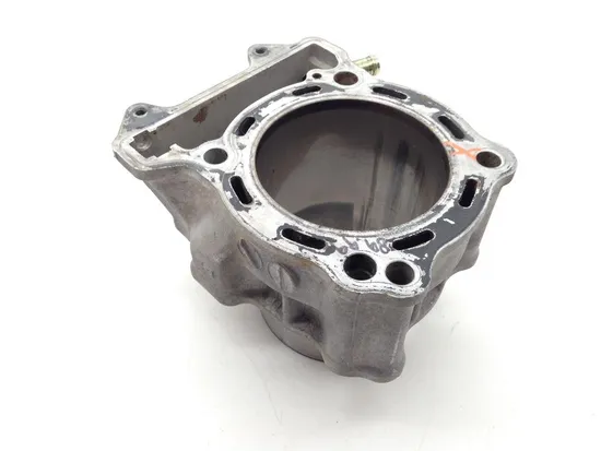 Engine Cylinder Jug 2005 Suzuki Quadsport Z400 LTZ400 2x4 1896 Parts