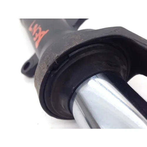 Front Forks Tubes Legs 2011 Kawasaki Ninja 250R EX250J 1899 x 9