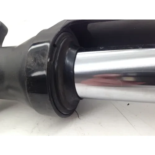Front Forks Tubes Legs 2011 Kawasaki Ninja 250R EX250J 1899 x 17