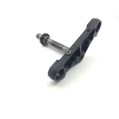 Lower Triple Tree Bottom Fork Clamp Shaft 2013 Suzuki Boulevard C50 1947 7