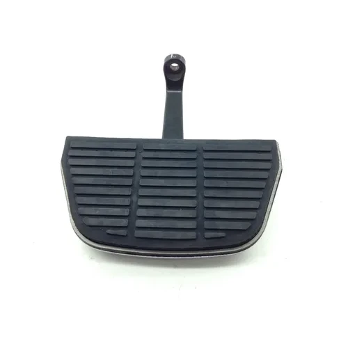 Left Passenger Floorboard 1999 Harley-Davidson Road King Police EFI FLHPI 1921 7